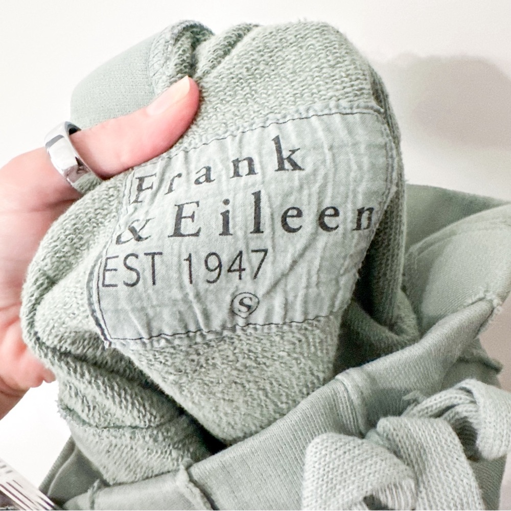 Frank & Eileen Eamon Jogger Sweatpant Triple Fleece Sage Size Small - Picture 5 of 9